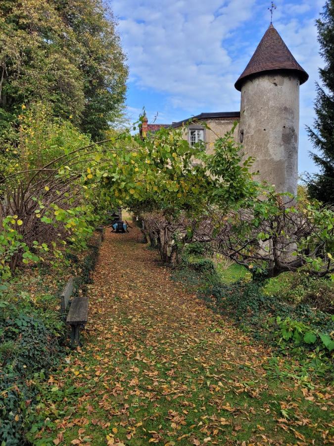 Gites Le Vieux Vinzelles Volvic Εξωτερικό φωτογραφία